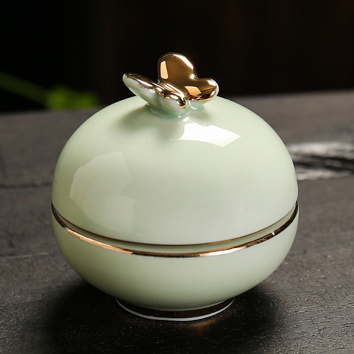 Mini Urn Keramiek Vlinder -Lichtgroen (20 ml)