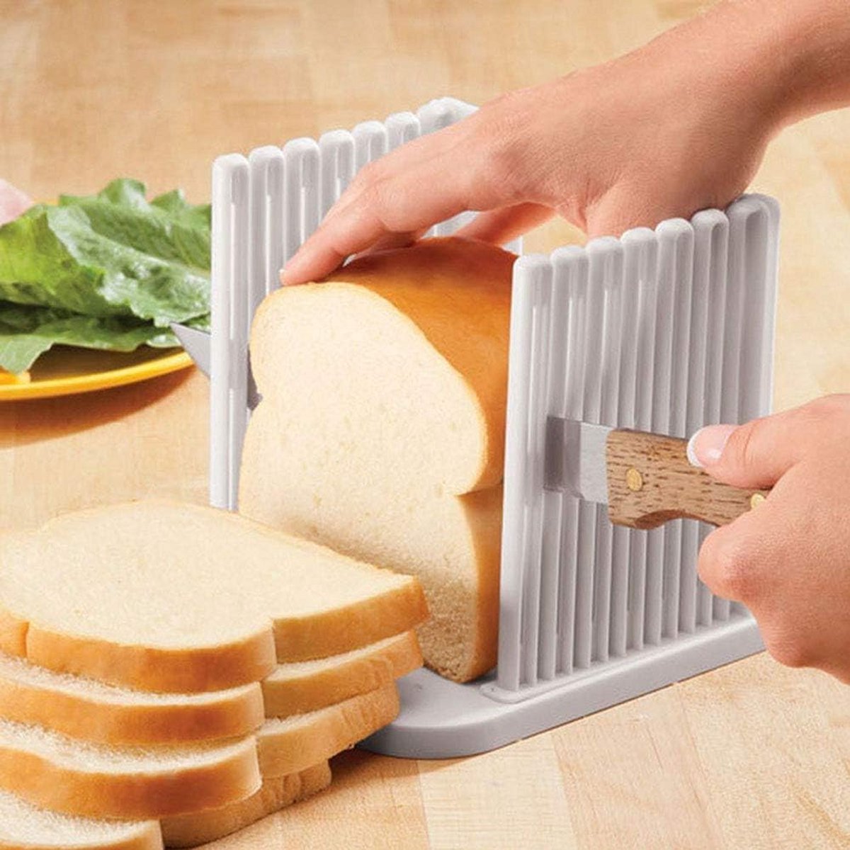 Opvouwbare Brood Snijmachine - Brood Snijhulp - Gelijkmatig Brood Snijden - Inklapbaar Ontwerp - 16 x 16 x 3 cm