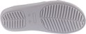Zool van een grijze Crocs slipper met ribbelpatroon en logo.