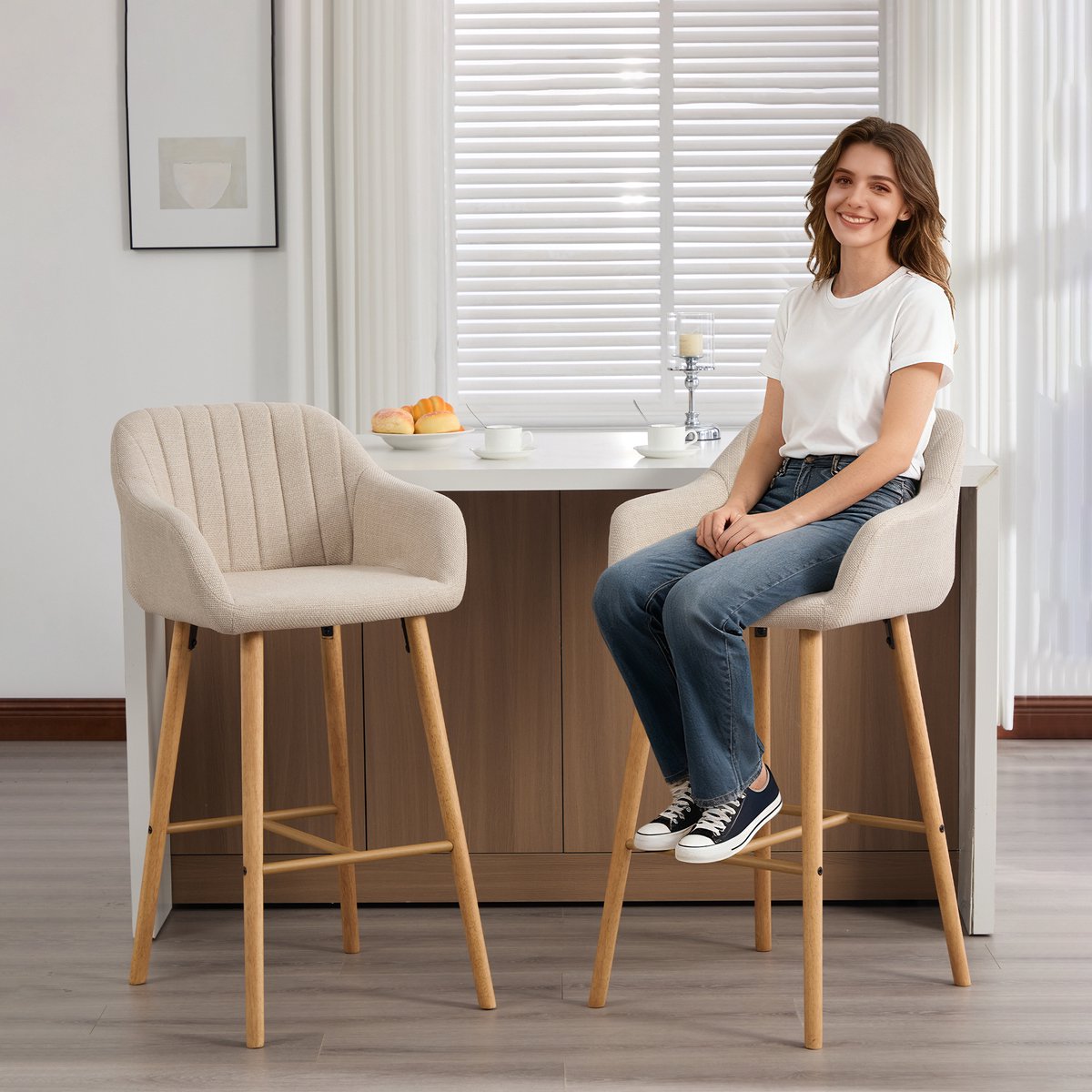 MIVRAY Barstoel - Hoge Rugleuning Met Armleuningen - Set Van 2 - Voetensteun Voor Keukeneiland En Bar - Linnen Beige