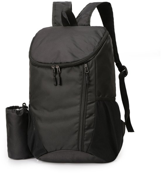 Ultralichte compacte rugzak – Opvouwbaar – Lichtgewicht wandelrugzak – Unisex outdoorrugzak – Waterdichte bergsporttas – Ideaal voor kamperen, wandelen, reizen, sport, klimmen en fietsen – 42 x 28 x 20 cm – Zwart