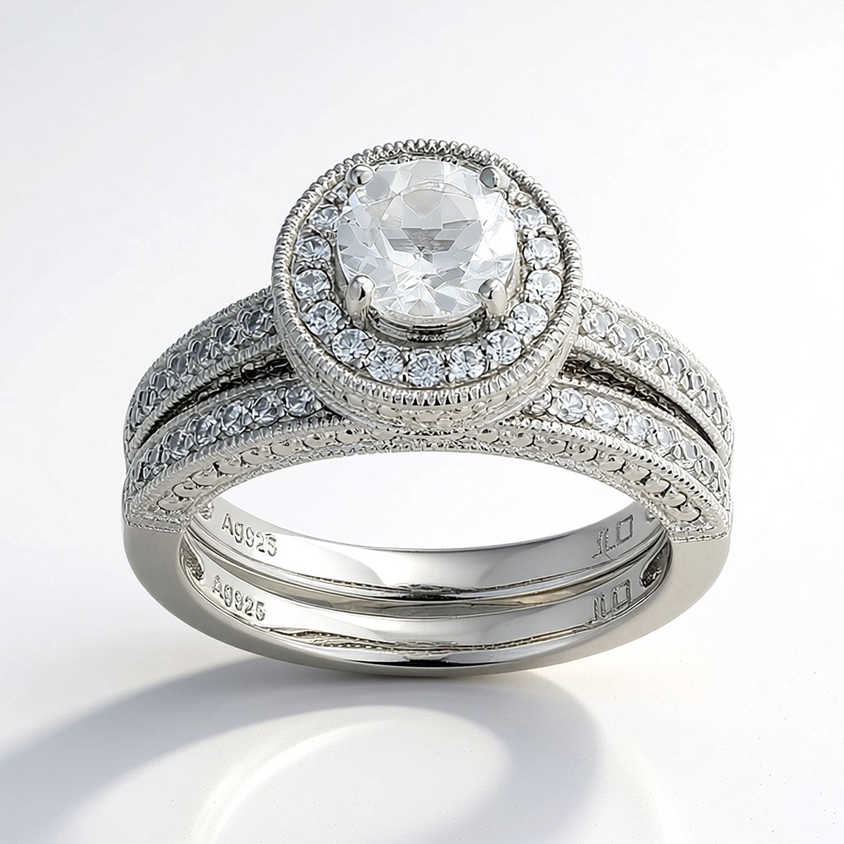Cavill - Zilveren Ring - 925 Sterling Zilver - Witte Topaas 0,70 ct - 52 Zirkonia 0,51 ct - Elegante Ronde Slijpvorm