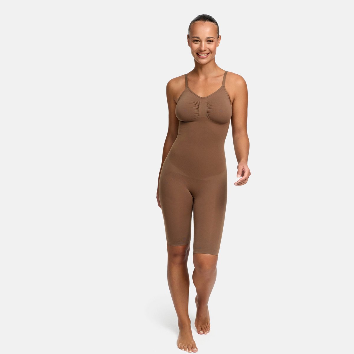 cfab Bodysuit met corrigerende shapewear en bijpassende shorts - Caramel - S - Corrigerende Body - Naadlos - corrigerend ondergoed dames
