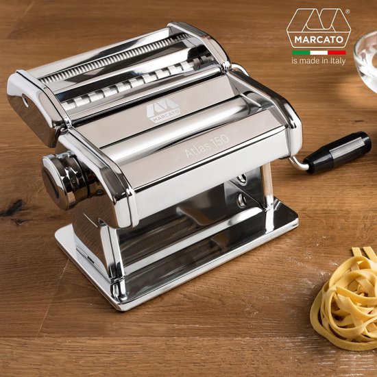 Zelfgemaakte pastamachine voor lasagne, fettuccine en tagliolini - breedte 150 mm, verchroomd staal — afbeelding 4