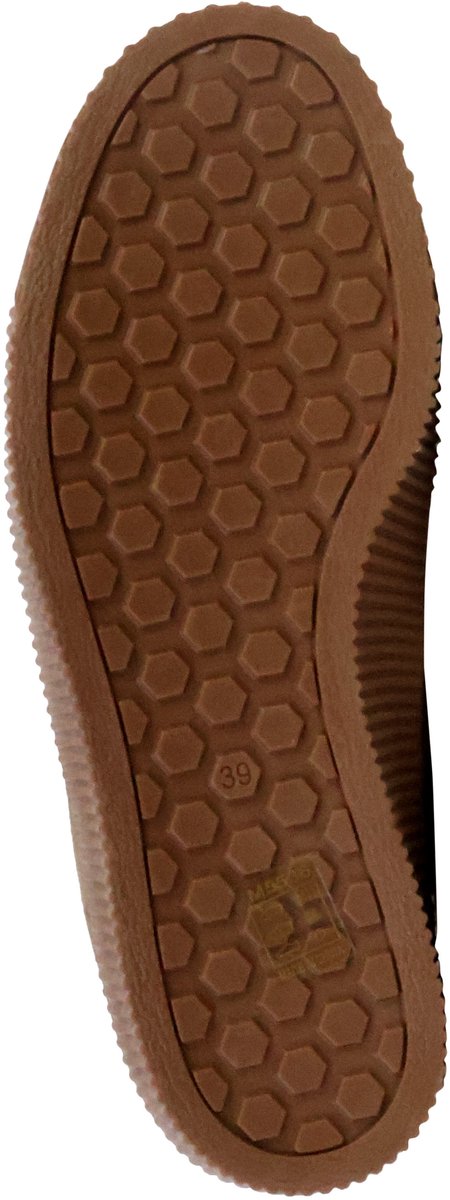 Sneakers met veters