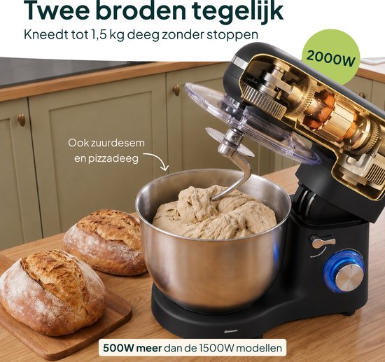 Zwarte keukenmixer met deegkneedhaak in RVS kom, met twee broden ernaast. 2000W.