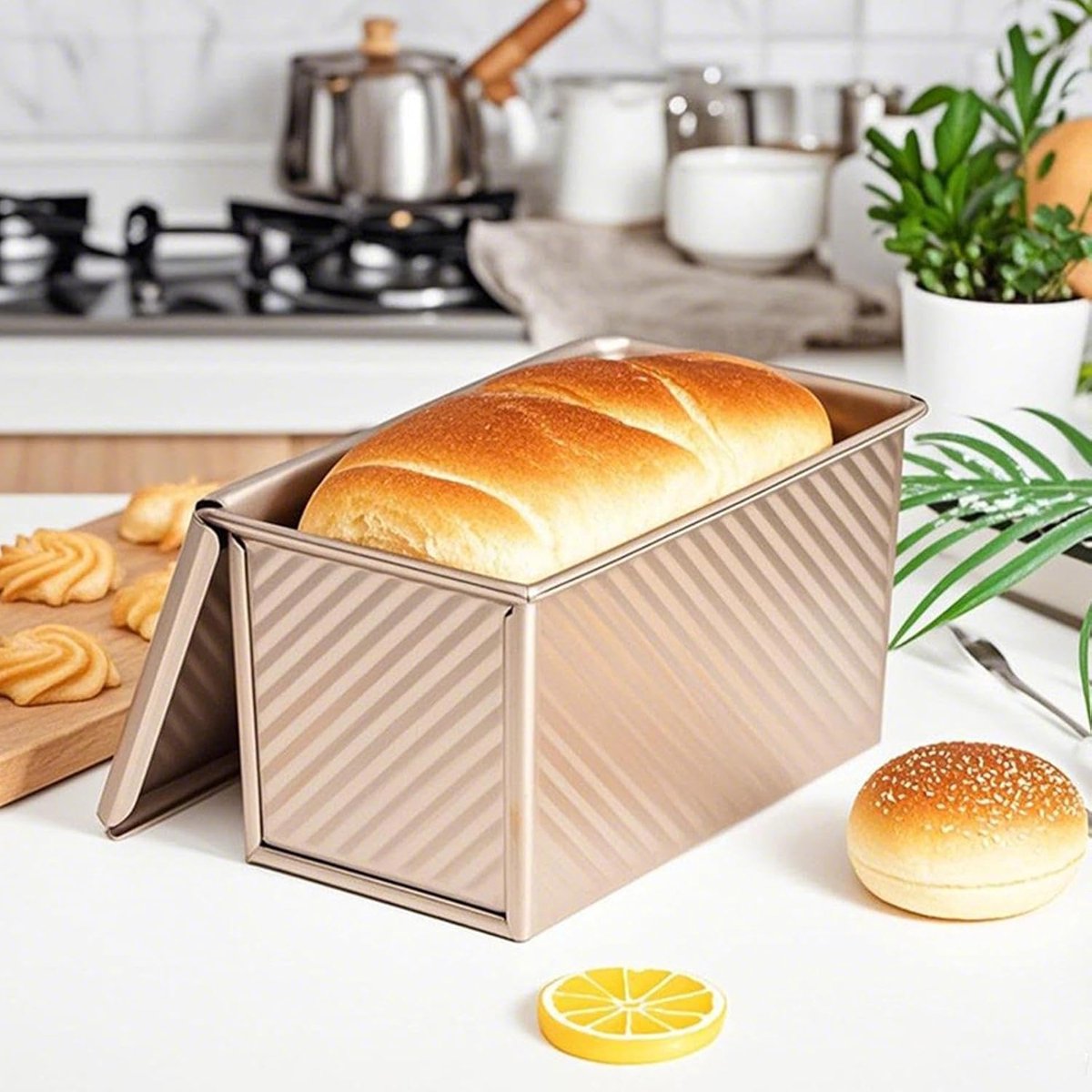 Broodbakpan met Deksel - Broodvorm Oven - Thuis Brood Bakken - Antiaanbaklaag Warmteverdeling - 21x12x11.4 cm - Goud