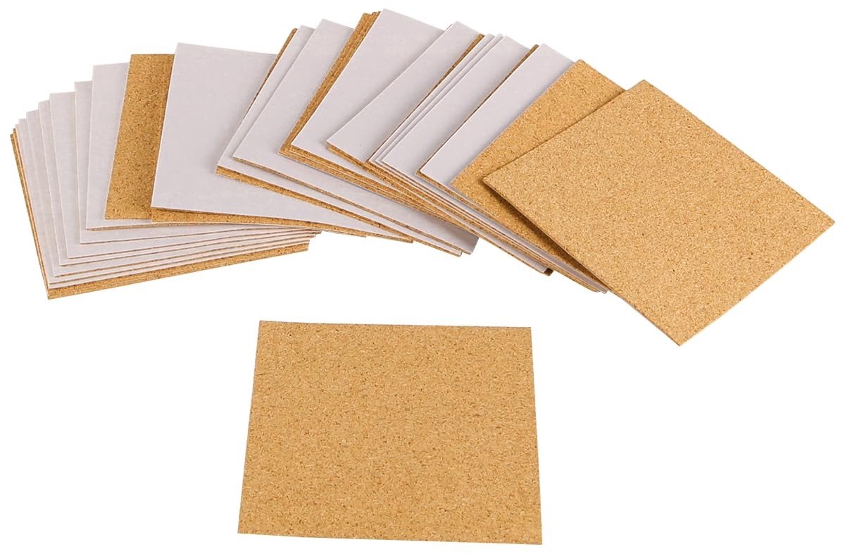 Dailygoods- Kurkpads 30 stuks - Zelfklevende Kurken Onderzetters - Wanddecoratie - Fotowand - Doe-het-zelf - 10x10 cm