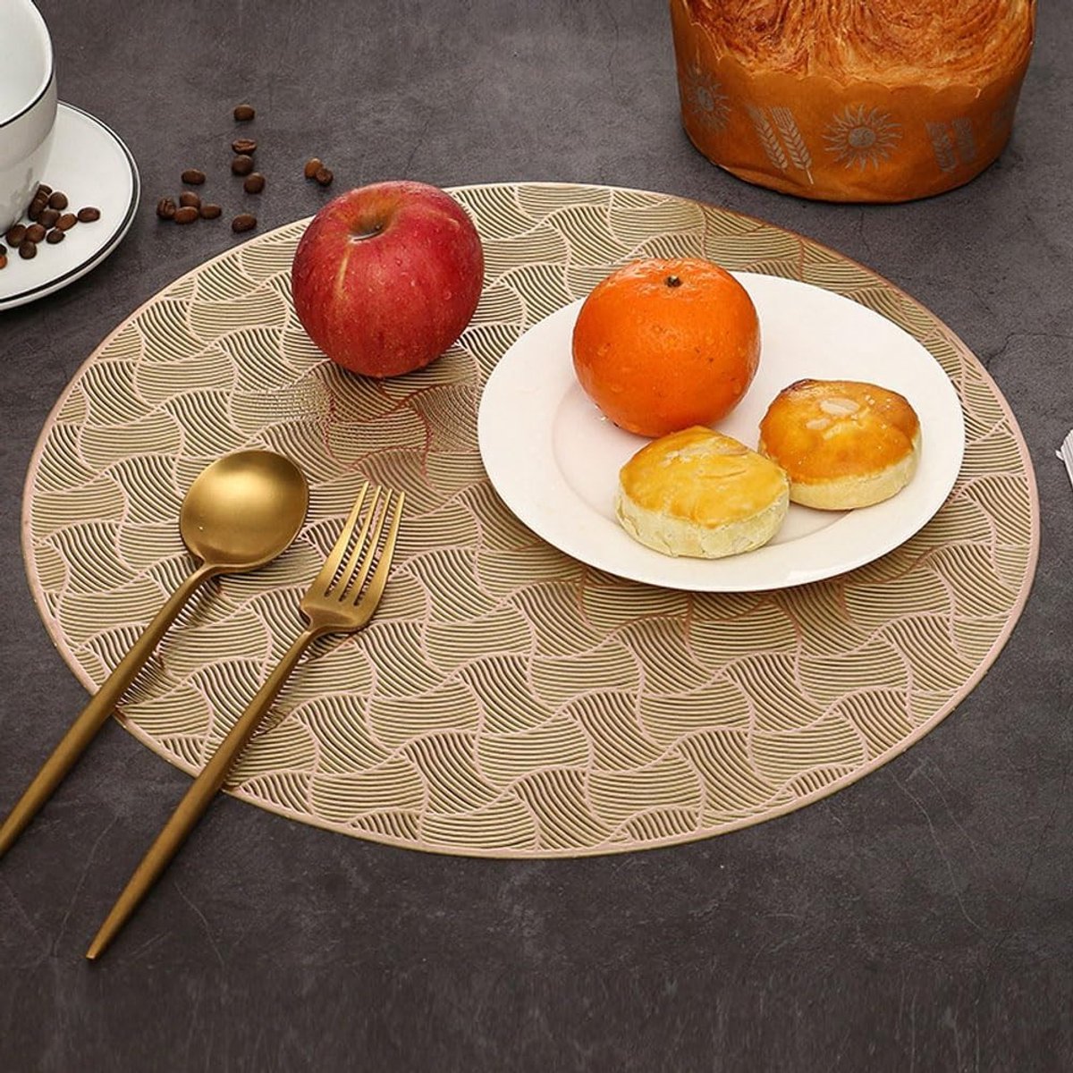 Decoratieve PVC placematten set van 4 - Hittebestendige, antislip onderzetters voor de eettafel, rond tafelaccessoire voor thuis, keuken en bruiloften