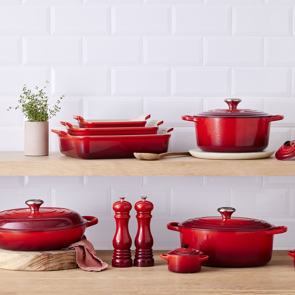 Le Creuset Ronde Stoof-/Braadpan 24 cm Kersenrood
