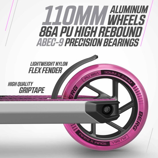 Detail van de step: roze wiel met tekst 'BERG PU 86A 110MM X 24MM', met de tekst '110MM ALUMINUM WHEELS 86A PU HIGH REBOUND ABEC-9 PRECISION BEARINGS'.