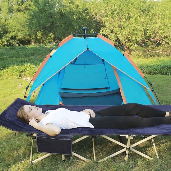 Lit de camp Redcamp 226 kg : test de confort et de robustesse