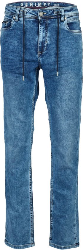 Blauwe jeans met lichte wassing, een koord in de tailleband en een broekspijp tot aan de enkel.