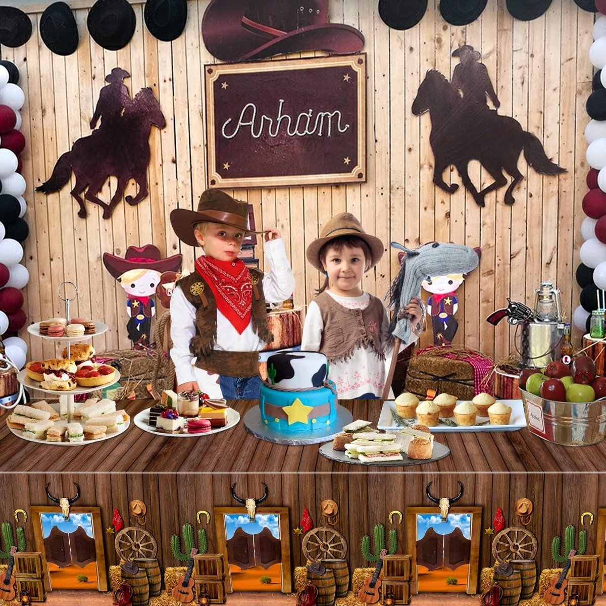 Set van 4 Tafelkleden Western Thema - Cowboy & Wilde Westen Decoratie - 130x220 cm