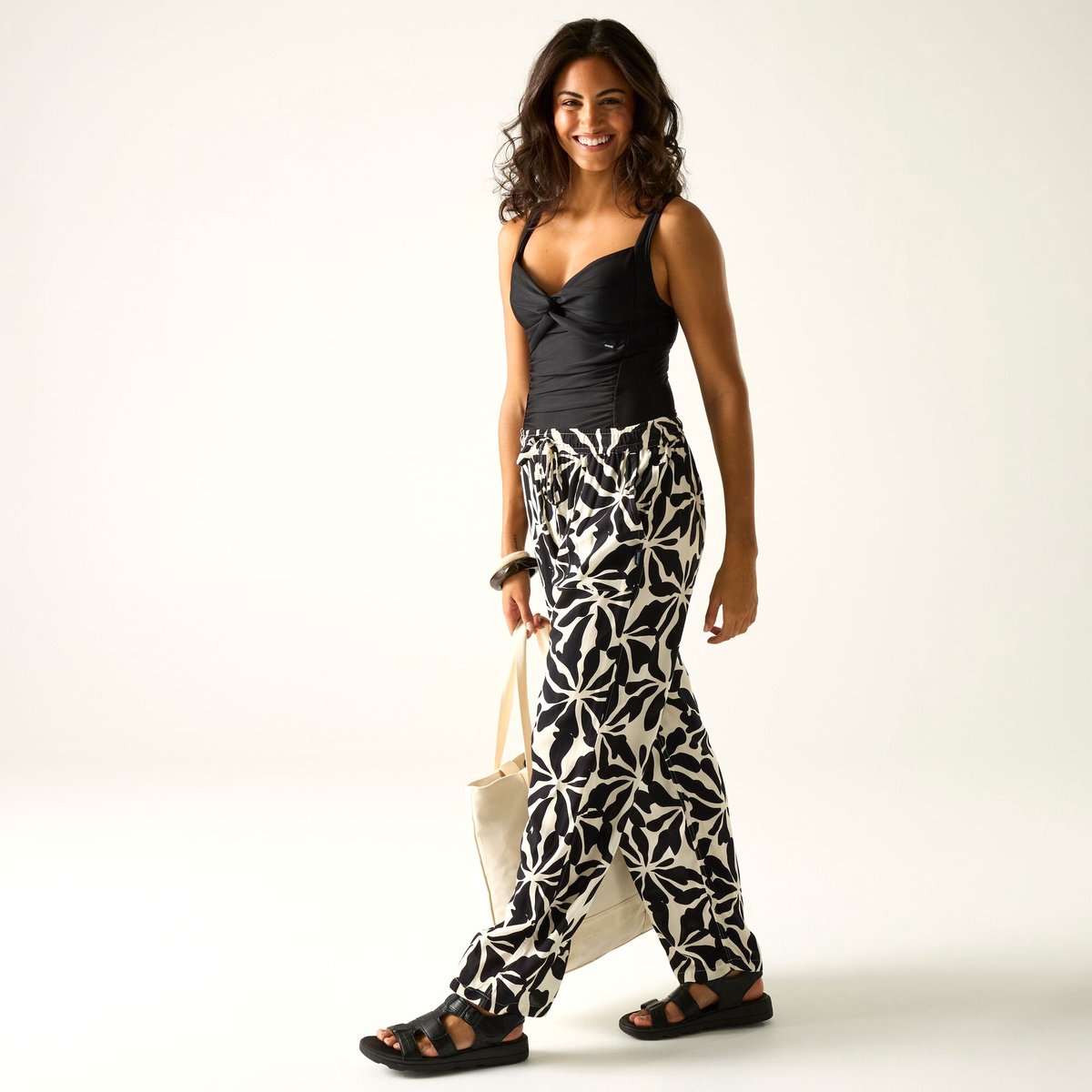 Zwempak Dames Sakari - Comfortabele En Stijlvolle Swimwear — afbeelding 5