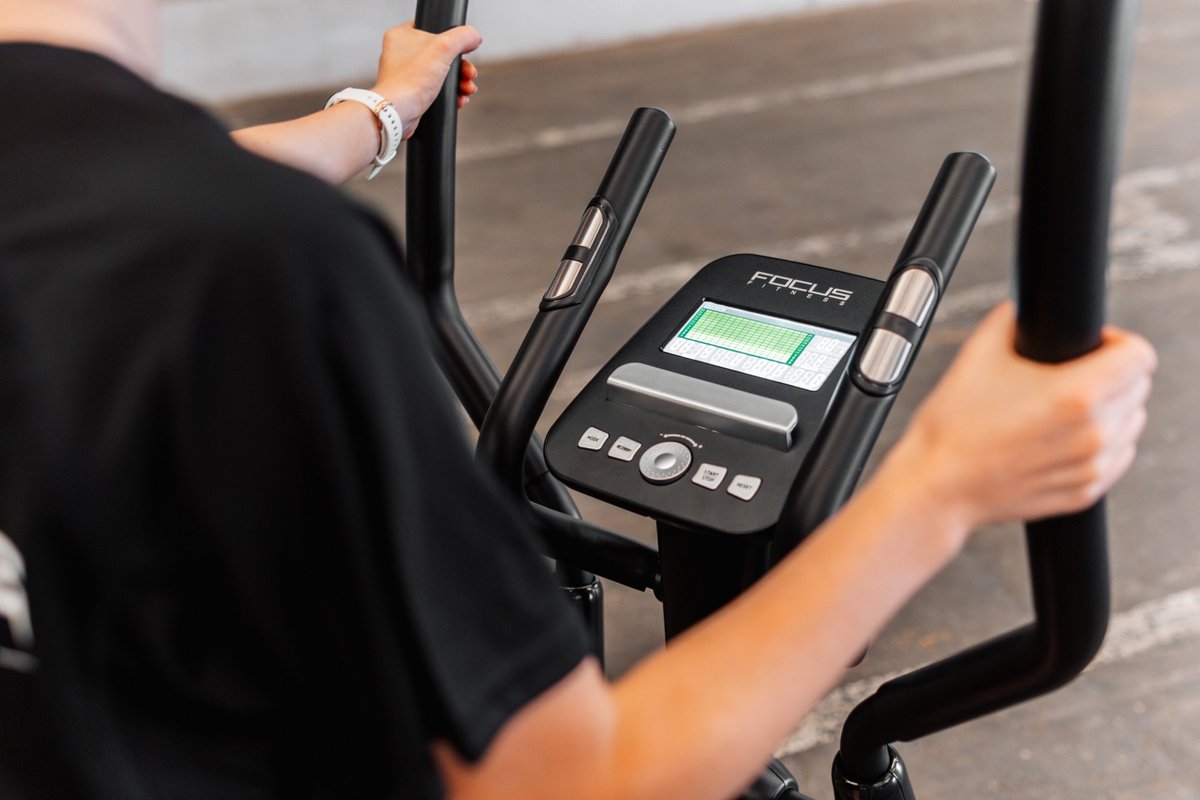Focus Fitness Fox 3 iPlus Crosstrainer Zwart 18 Programma's - afbeelding 3