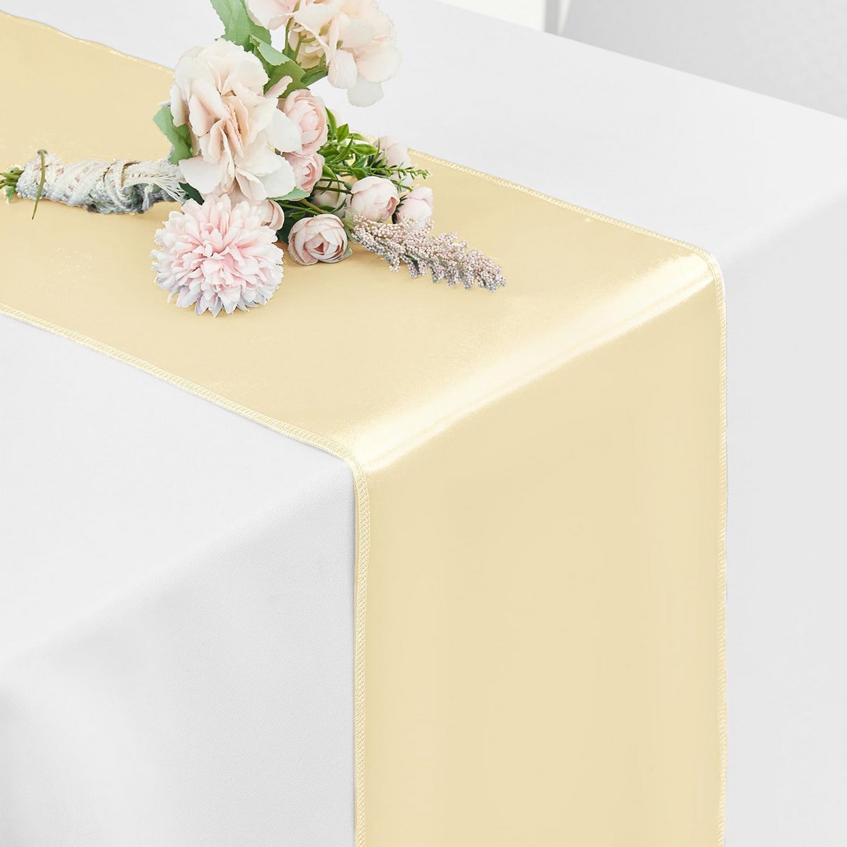10x Luxe Satijnen Tafel loper Rechthoekig 30,5 x 274 cm voor Feestdecoratie