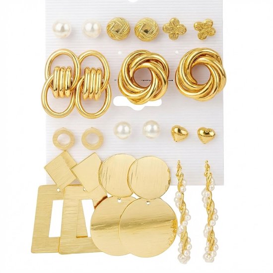 Ensemble de boucles d'oreilles dorées pour femmes – créoles, clous et pendantes de différents styles et formes