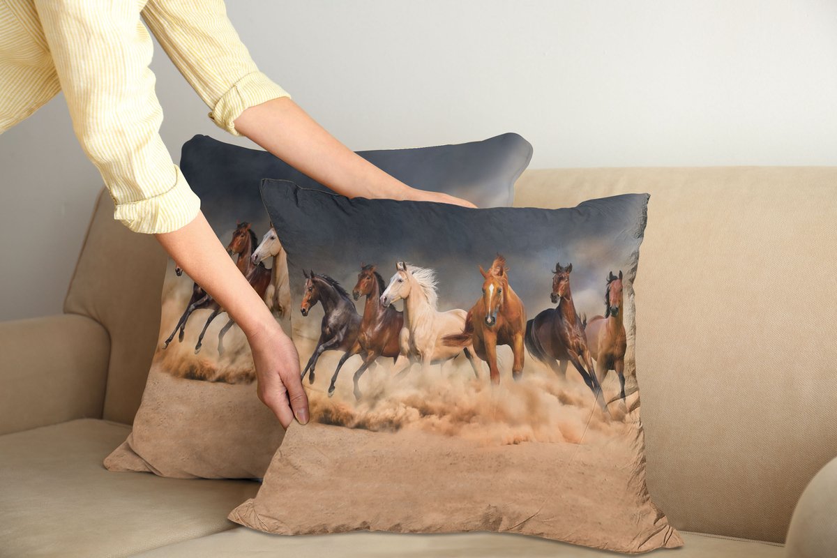 ABAKUHAUS Paardenkussenhoesset (2 stuks), Paardenthema, 45 cm, Zandbruin