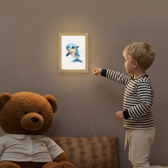 Nachtlampje 15x20 cm - Kinder lampje - Dolfijn - Blauw - Water - Druppels - Tafellamp kinderkamer - Slaapkamer lamp - Bedlamp kinderen - Kinderlampje stopcontact - Wandlamp babykamer - Nachtlampjes van OnlyWow — afbeelding 5