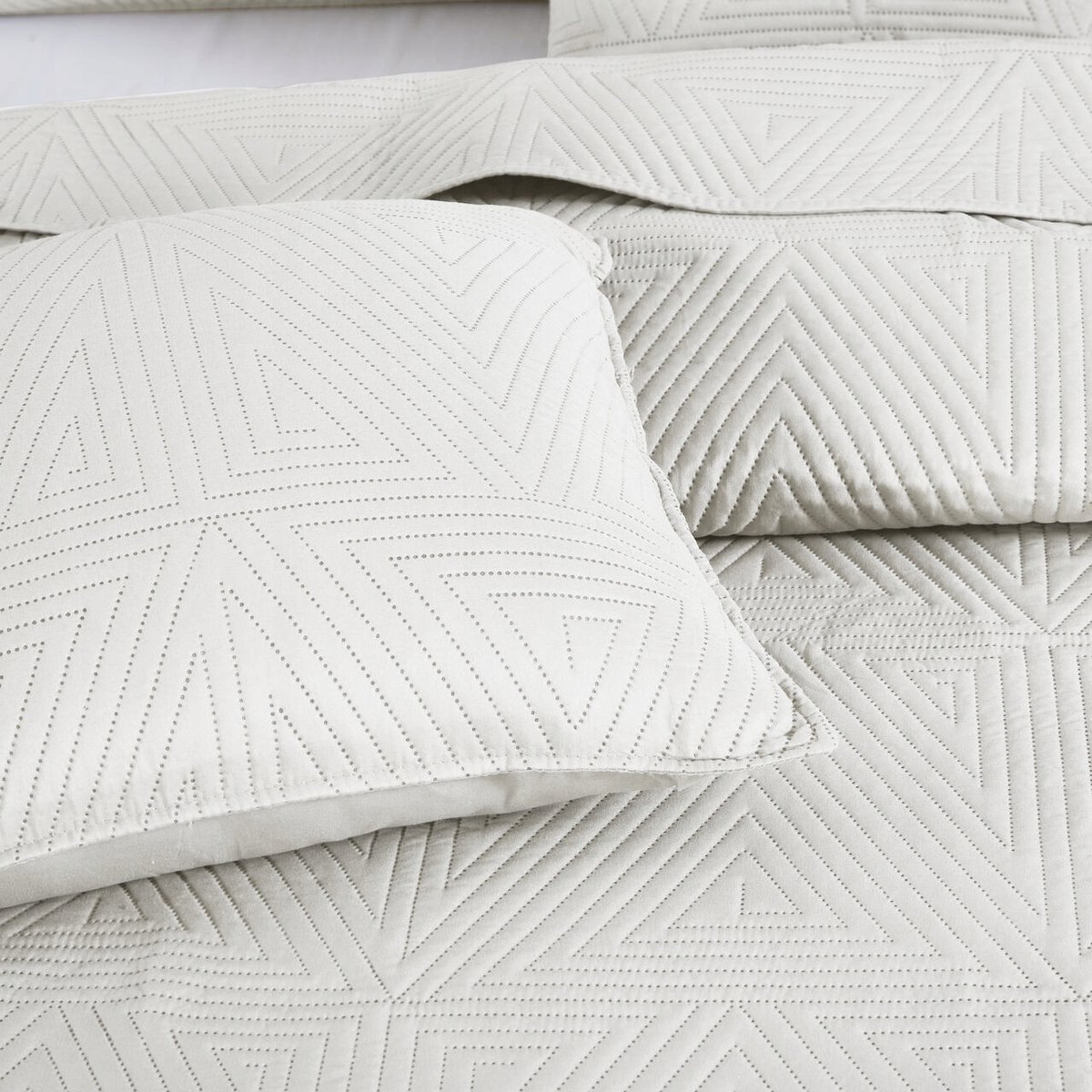 Katoen Sprei Trio Crème 240x220 cm - Zacht & Decoratief