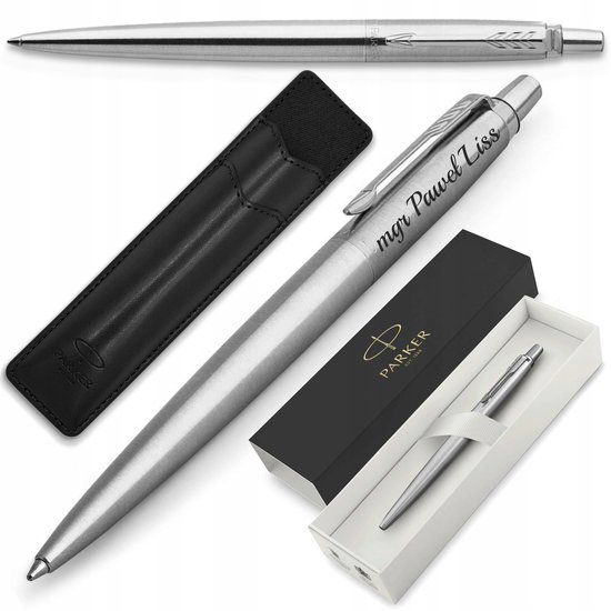Parker Urban Twist ballpoint pen | soft black with gold trim | medium point blue ink | gift box