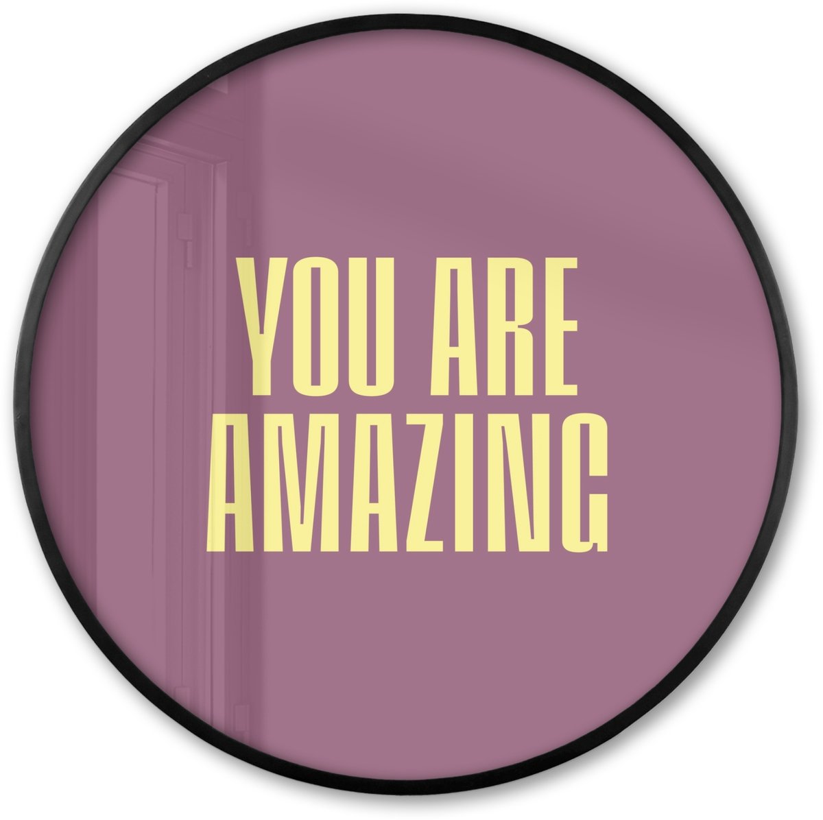 FrameYourWall Poster in lijst Rond - Fotolijst 80x80 cm - Posters - Tekst - Paars - Amazing - Ronde posterlijst zwart - Decoratie - Wanddecoratie woonkamer - Muurdecoratie slaapkamer Tekst - Moeder - Liefde 4