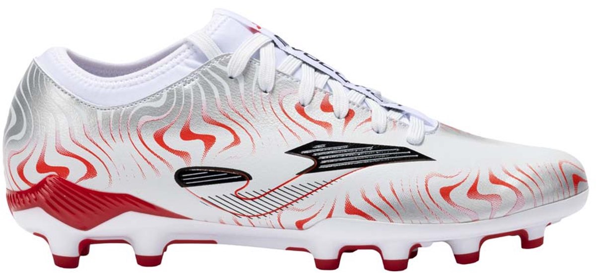 Joma Evolution FG voetbalschoenen in wit met rode en zilveren details, ontworpen voor beginnende voetballers, maat EU 41.