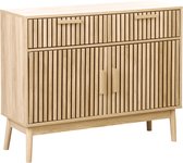 Dressoir van licht hout met verticale lamellen, twee lades en twee deuren. Op houten pootjes.