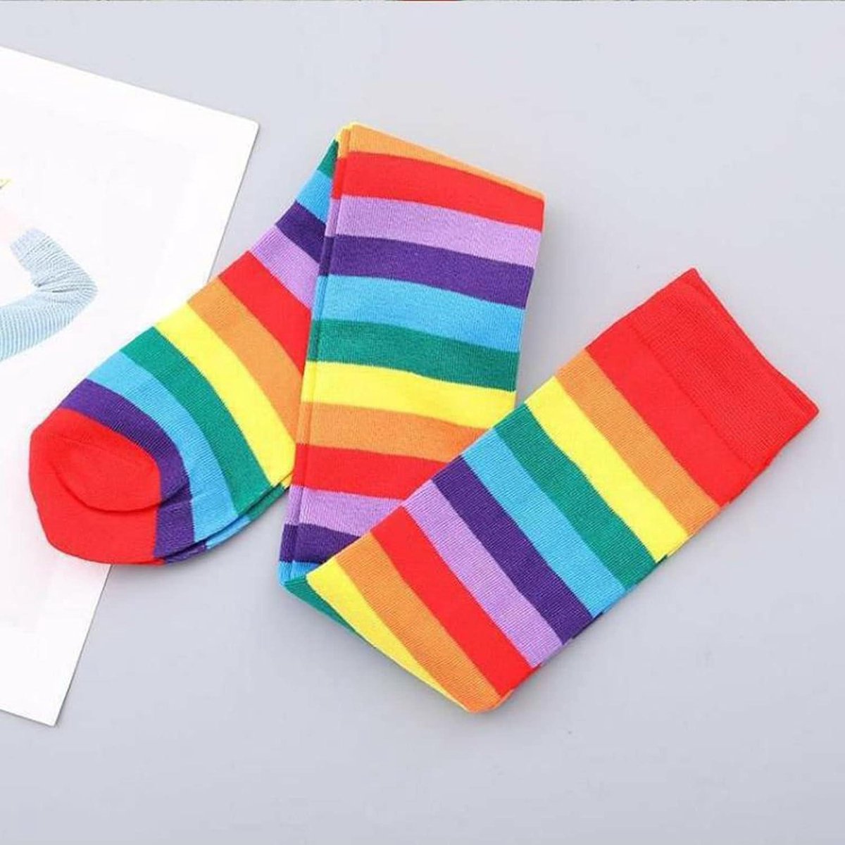 Lange regenboogstrepen sokken voor dames, overknee kousen met horizontale strepen