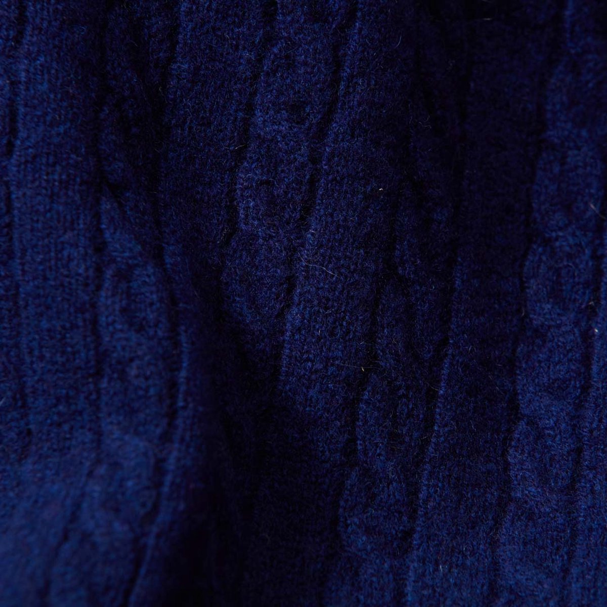 Osborne Knitwear Trui met dunne kabels en ronde hals - Lamswol - Dark Cobalt - 3XL