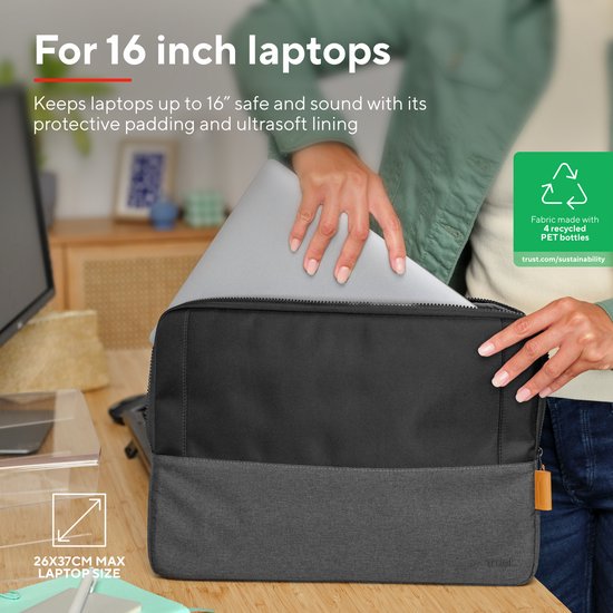 Trust Lisboa - Laptophoes - Laptop sleeve - 16 inch - Gerecycled materiaal - Zwart