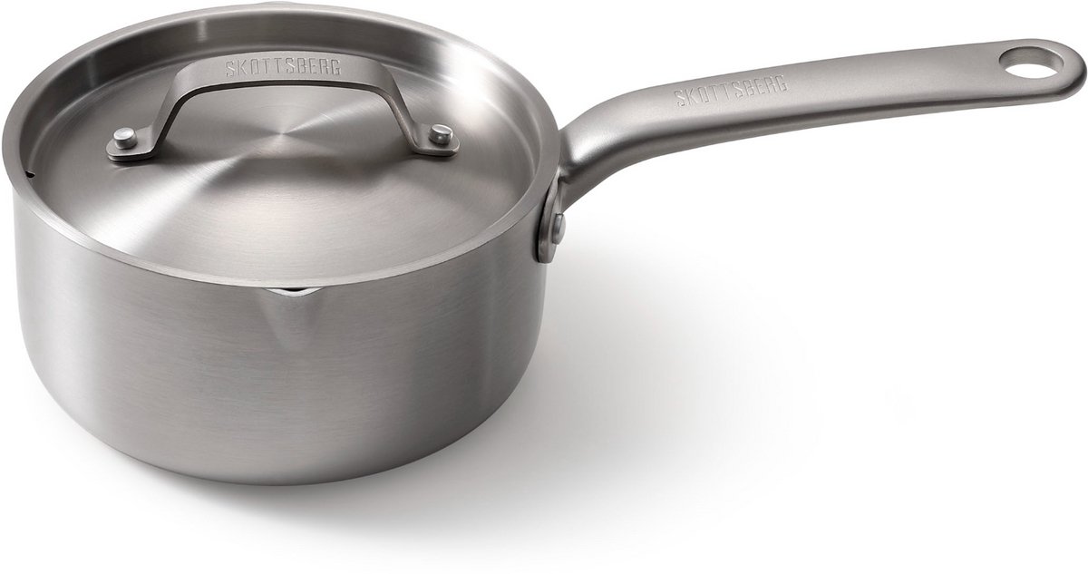 Skottsberg - Stainless Steel - Steelpan met deksel - ø 16 cm - 1,5 L - Inductie - Ovenbestendig - Met schenktuit - RVS - Alle warmtebronnen