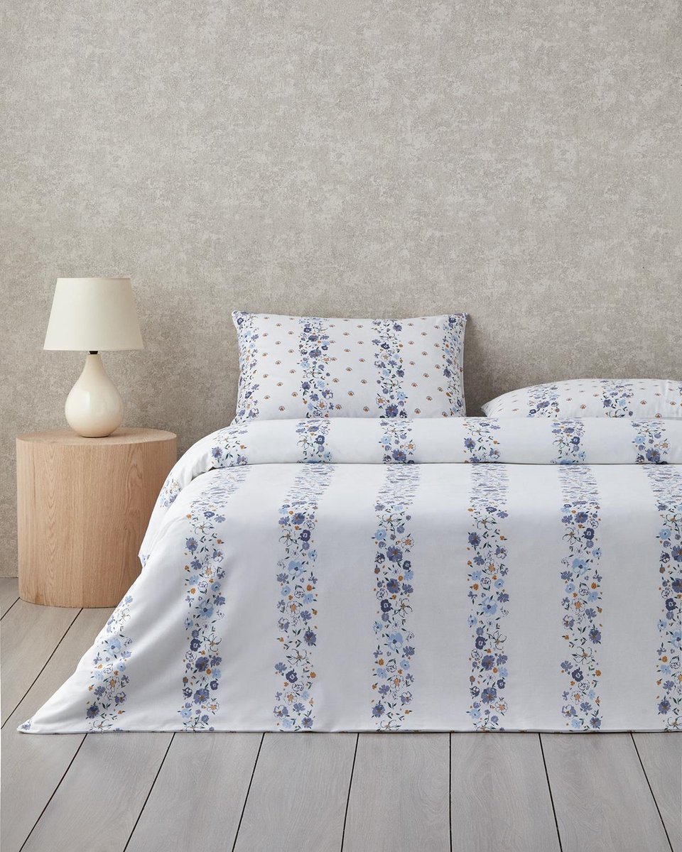 English Home Floret Line - Dekbedovertrekset - 100% Katoen - Eenpersoons - Incl. 1 hoeslaken 100x200- 1 kussensloop - 160 x 220 cm - Wit/Blauw