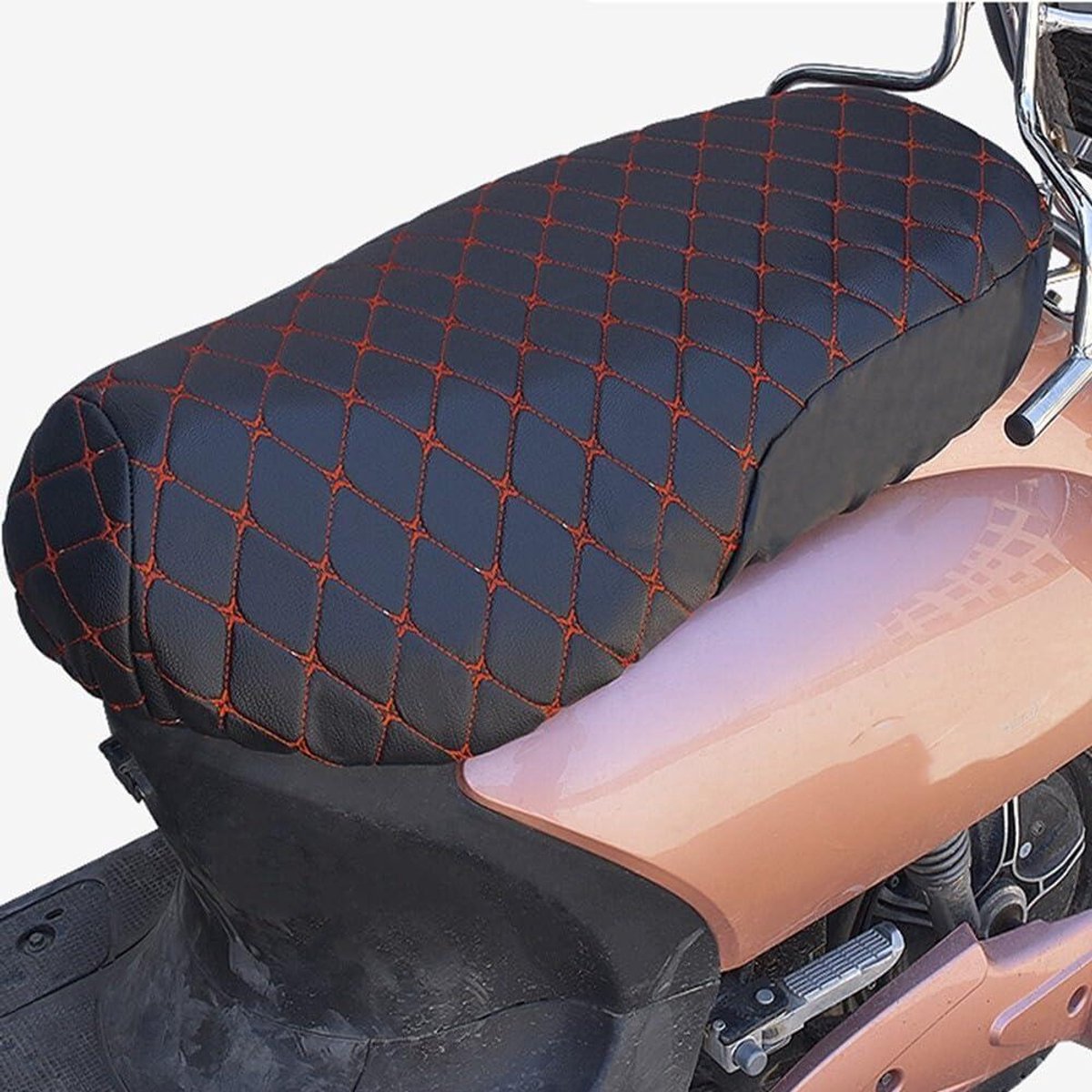 Allecto Plus - Universele waterdichte zonwering 3D lederen stoelhoes voor motorfietsen en scooters met zadelbeschermer - Geschikt voor elektrische motorvoertuigen