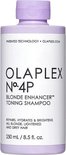 Fles Olaplex No.4P Blonde Enhancer Toning Shampoo, 250 ml, met paarse dop.