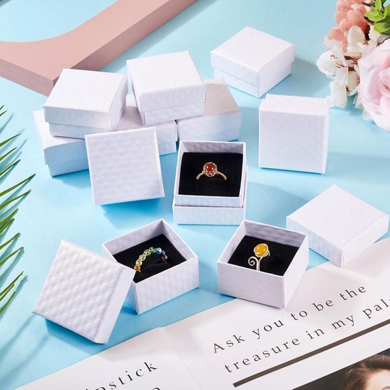BENECREAT 6 Paquet Boîte en Papier Kraft Coffrets Cadeaux à Bijoux 13x7x6cm Boîtes à Bijoux en BENECREAT 6 Paquet Boîte en Papier Kraft Coffrets Cadeaux à Bijoux 13x7x6cm Boîtes à Bijoux en