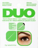 Verpakking met DUO wimperlijm, wit/clear, met instructies en afbeelding van oog.