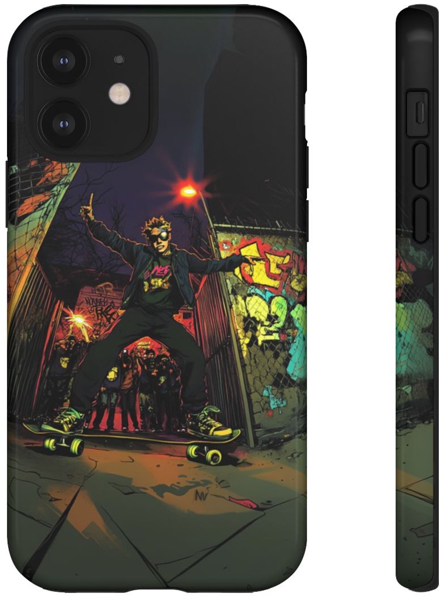 Skateboardtruc in de Nacht met Graffiti – Telefoonhoesje Geschikt voor iPhone 12