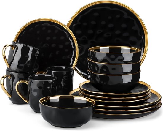 De Tijdloze Elegantie van een Porseleinen Servies Set