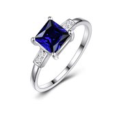 Twice As Nice Ring in zilver, 7 mm blauwe steen, kleine zirkonia  58