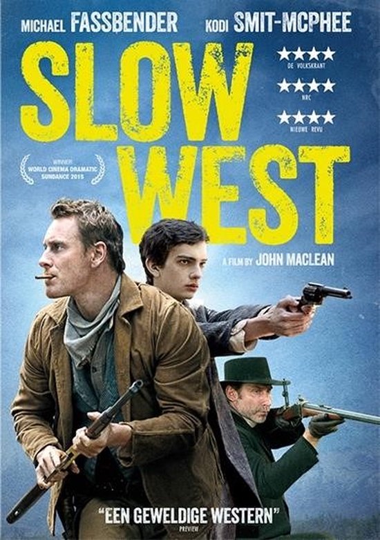 Filmcover 'Slow West' met Michael Fassbender, Kodi Smit-McPhee en man met hoed.