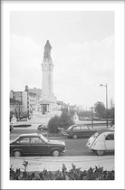 Walljar - Praça Saldanha '69 - Muurdecoratie - Poster met lijst