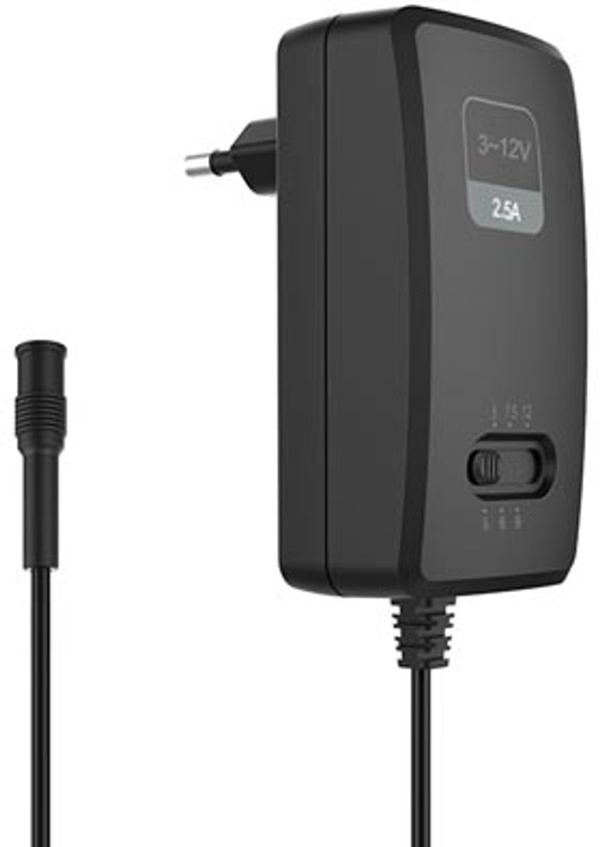 HQ-Power COMPACTE SCHAKELENDE VOEDING MET INSTELBARE UITGANG - 100-240 V - 3 tot 12 VDC - 2.5 A + 6 pluggen
