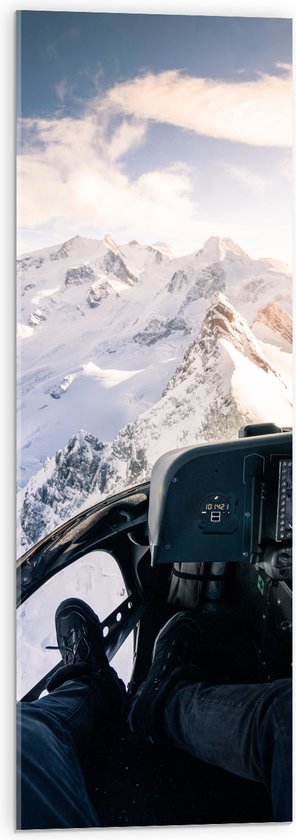 Acrylglas - Uitzicht op Besneeuwde Bergen en Bedieningstoestel vanuit Helikopter - 30x90 cm Foto op Acrylglas (Wanddecoratie op Acrylaat)