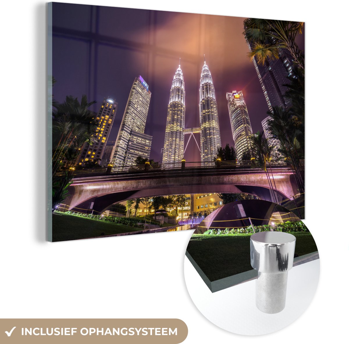 ® Glasschilderij 150x100 cm - Schilderij acrylglas - Prachtige paarse lucht boven de Petronas Towers - Foto op glas - Muurdecoratie woonkamer - Wanddecoratie slaapkamer - Schilderijen