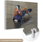 MuchoWow® Glasschilderij 60x40 cm - Schilderij acrylglas - Mandarijneend - Eend - Water - Foto op glas - Schilderijen