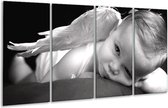 GroepArt - Glasschilderij - Kind - Grijs, Wit, Zwart - 160x80cm 4Luik - Foto Op Glas - Geen Acrylglas Schilderij - 6000+ Glasschilderijen Collectie - Wanddecoratie