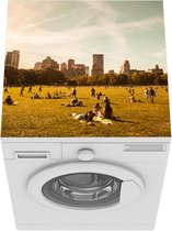 Wasmachine beschermer mat - Zonnende toeristen in Central Park - Breedte 60 cm x hoogte 60 cm