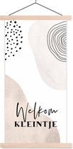 Posterhanger incl. Poster 60x120 cm - Schoolplaat - 'Welkom kleintje' - Baby - Spreuken - Quotes - Textielposter - Blanke latten